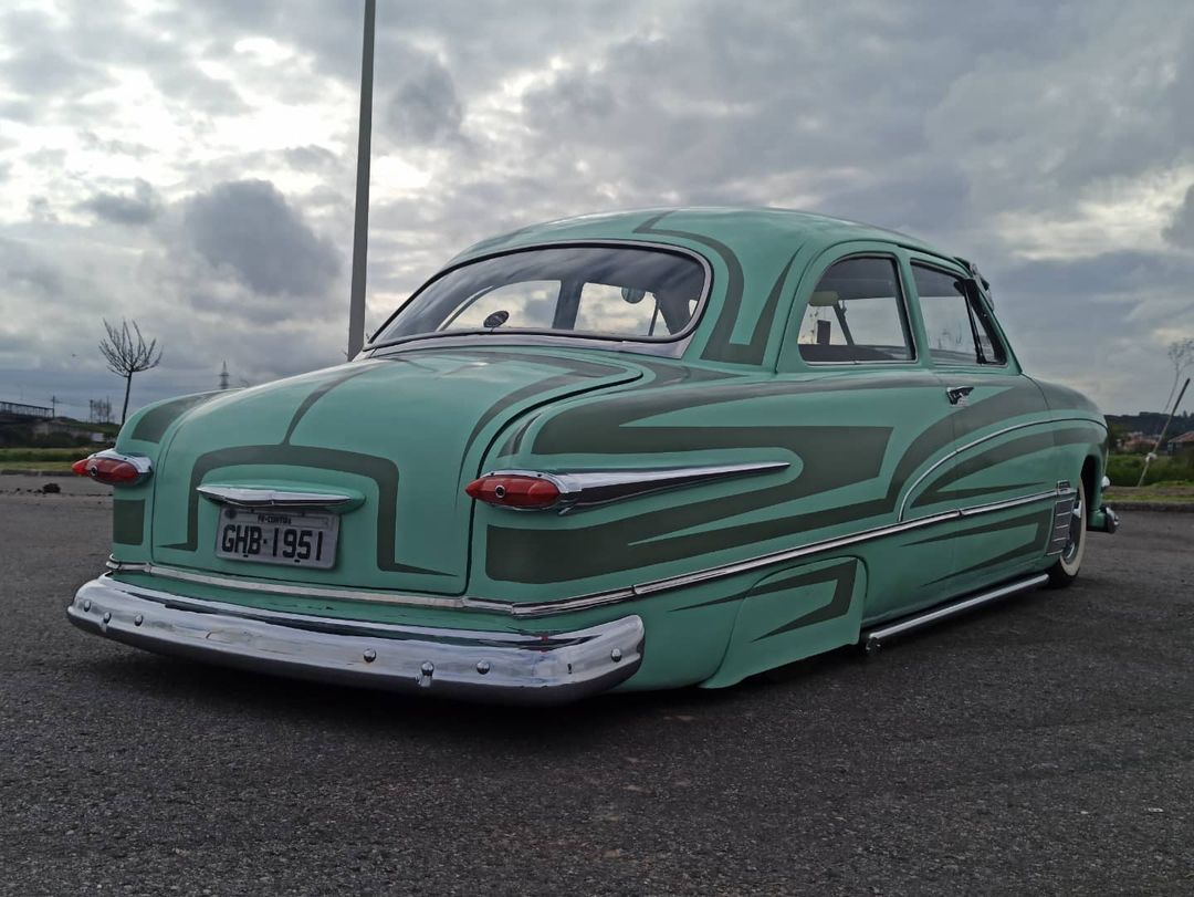 10 CUSTOM (281).jpg