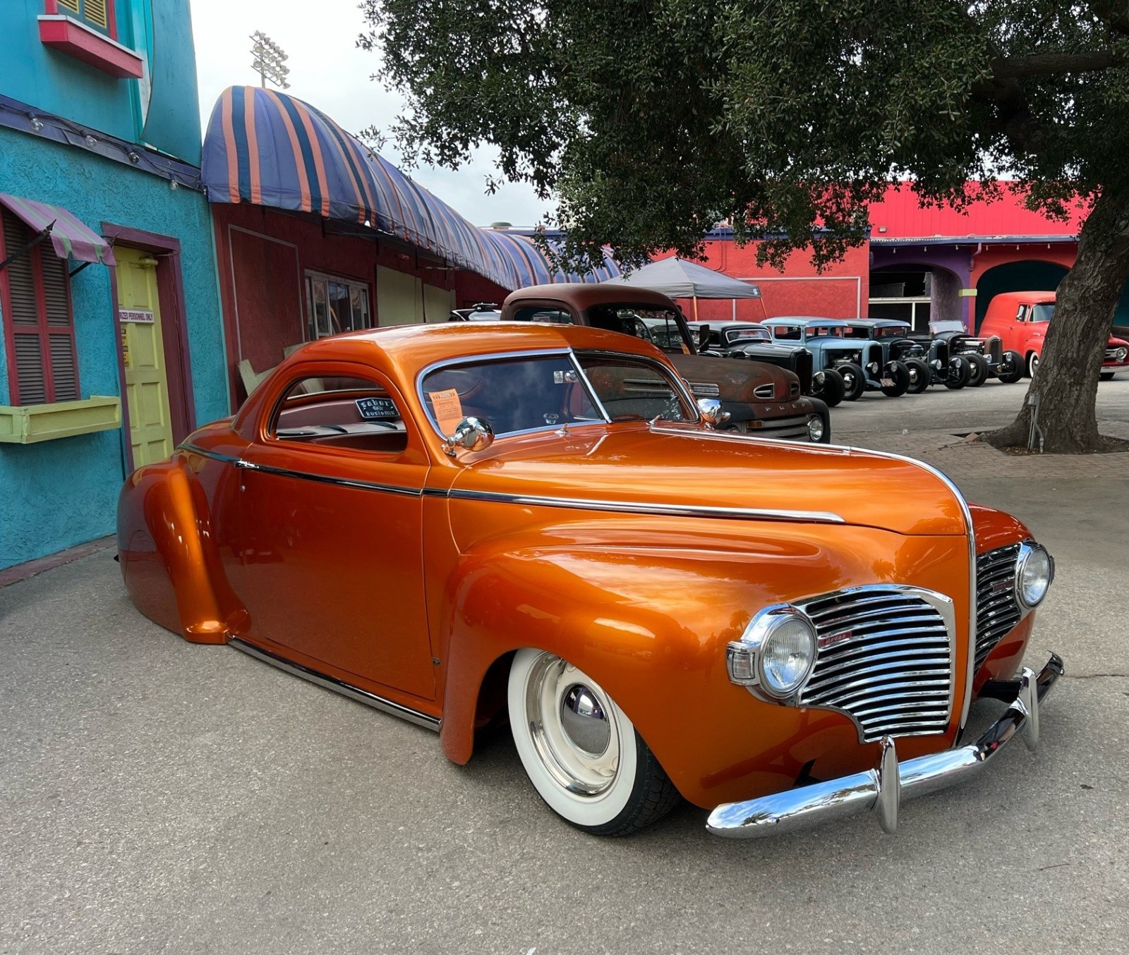 10 CUSTOM (6).jpg