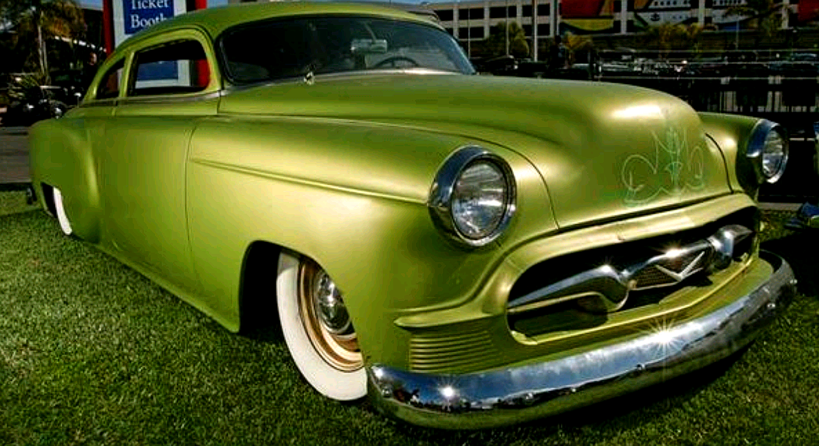 10 CUSTOM  CHEVY (11).png