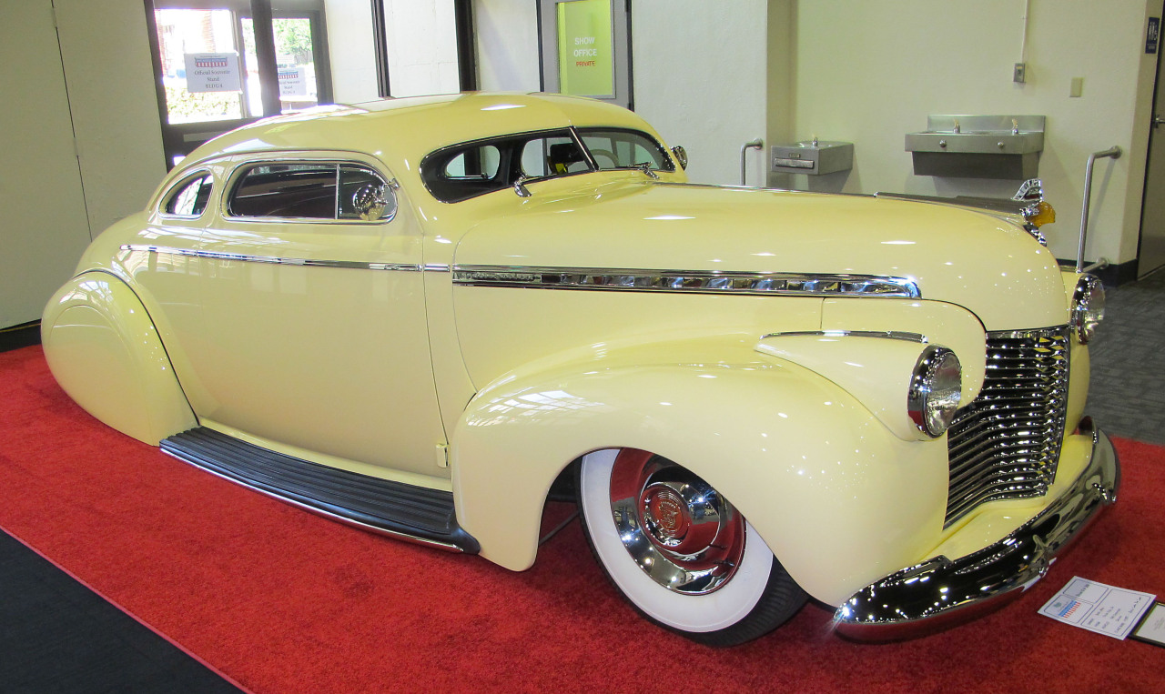 10 CUSTOM  CHEVY (139).jpg