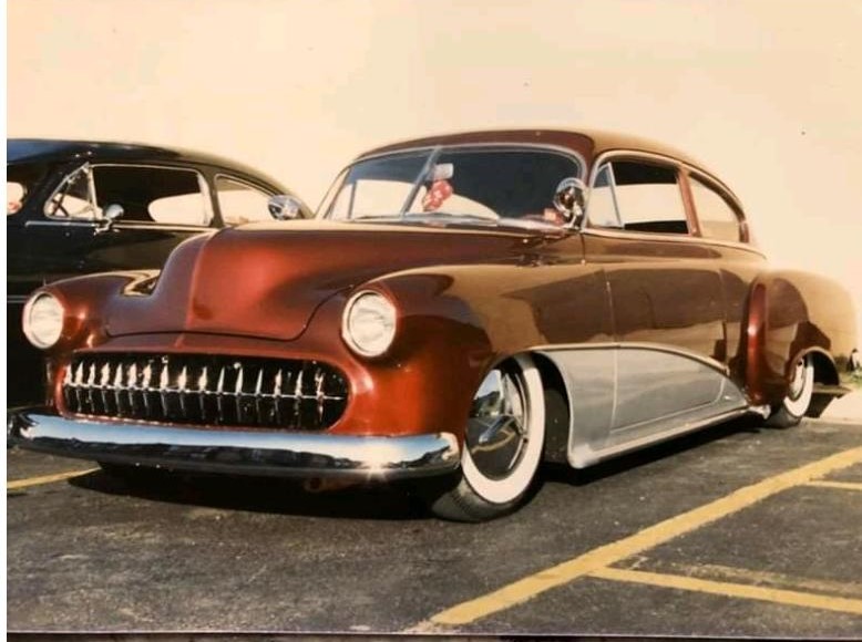 10 CUSTOM  CHEVY (14).jpg