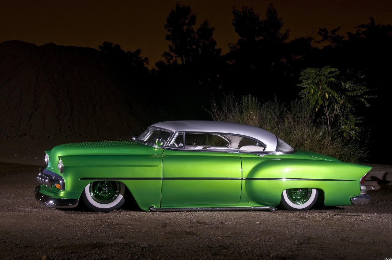 10 CUSTOM CHEVY (299).jpg