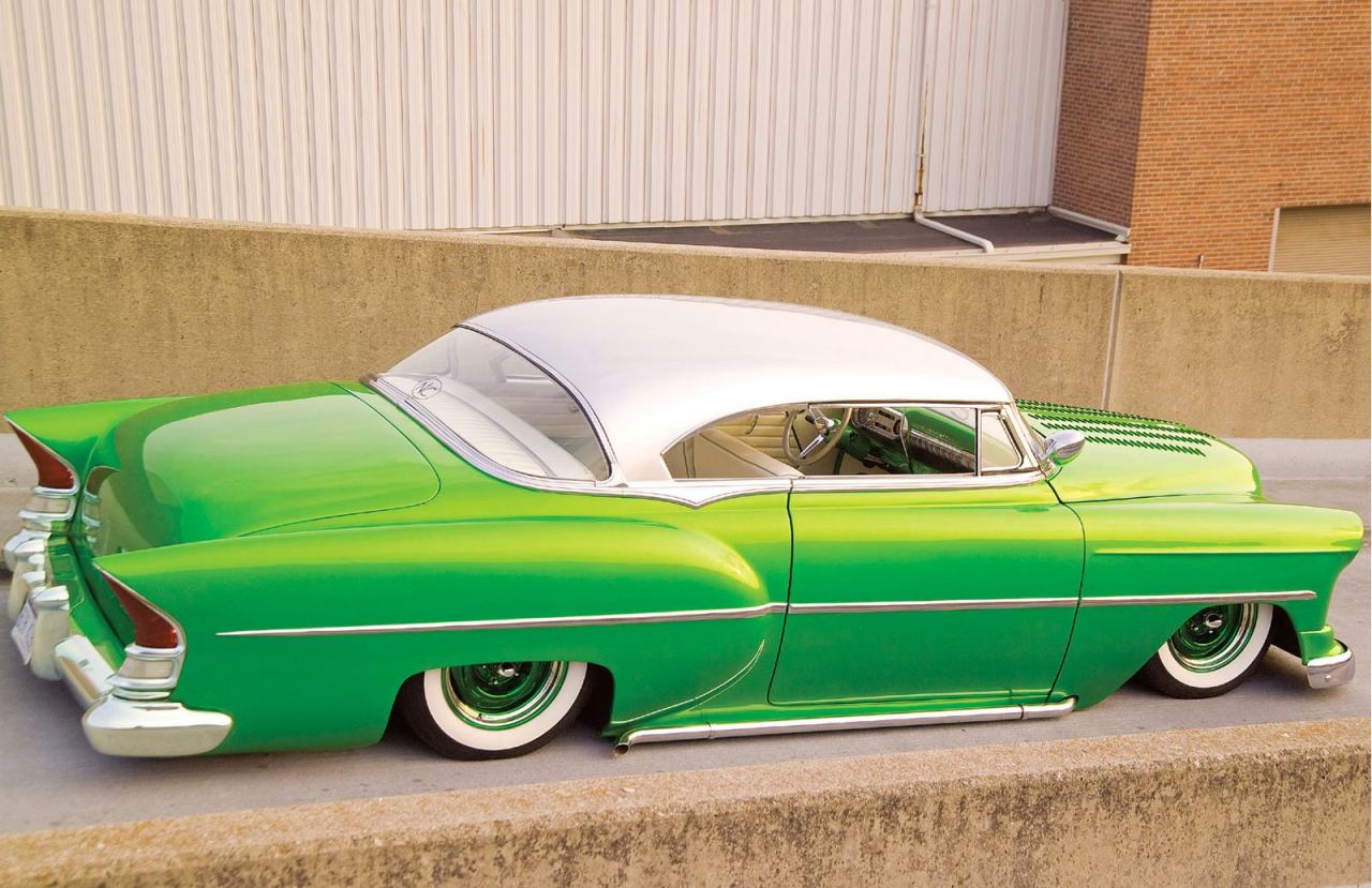 10 CUSTOM  CHEVY (7).jpg