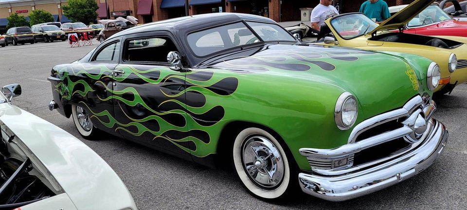10 CUSTOMS (106).jpg