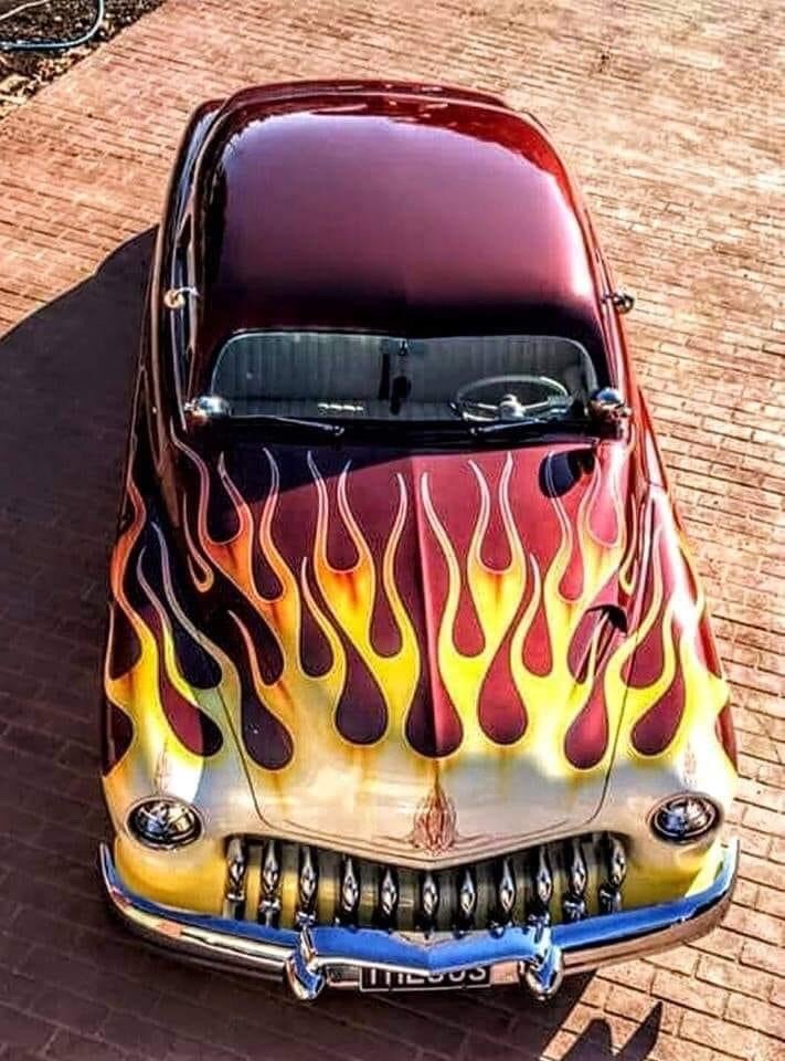 10 CUSTOMS (124).jpg