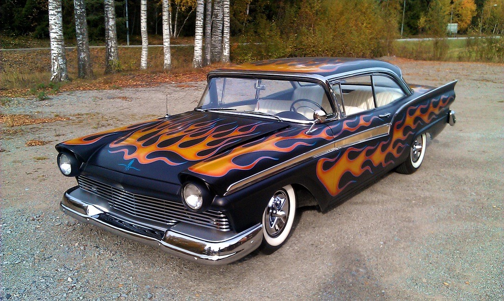 10 CUSTOMS (127).jpg