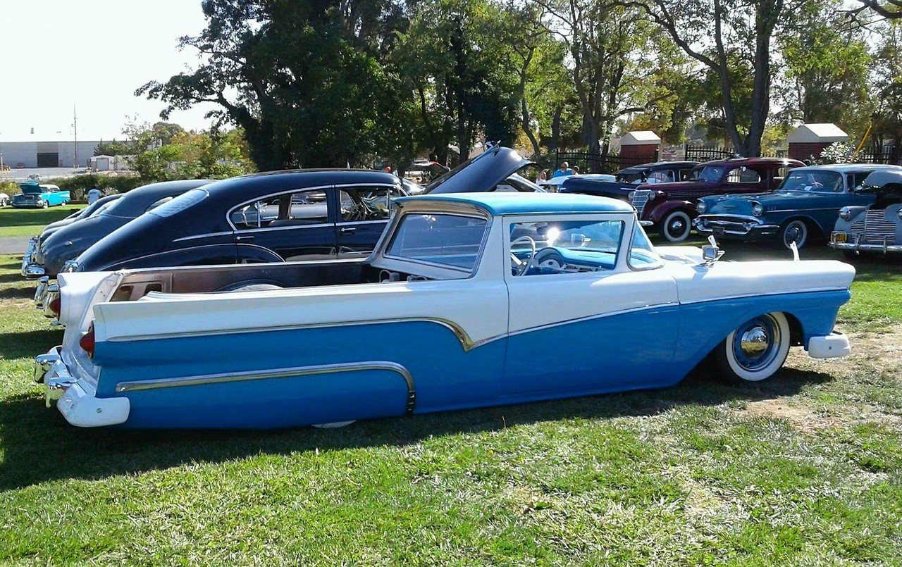 10 CUSTOMS (241).jpg