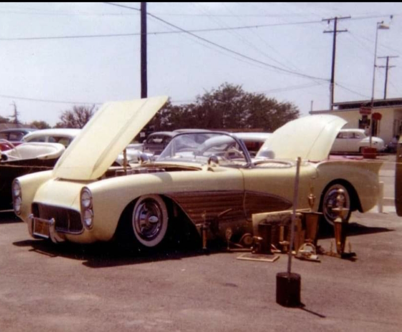 10 CUSTOMS (706).jpg
