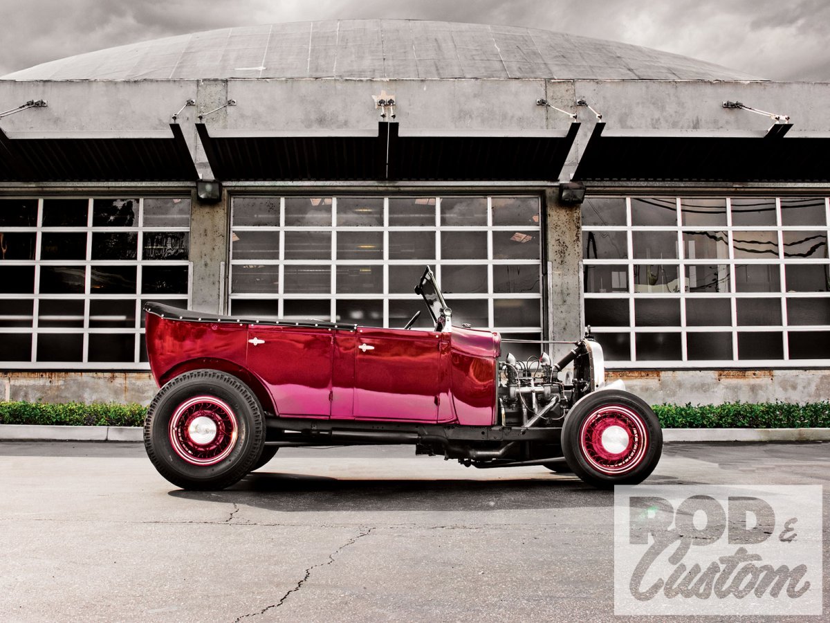 1005rc_07_o+1929_ford_model_a_phaeton+right_side.jpg