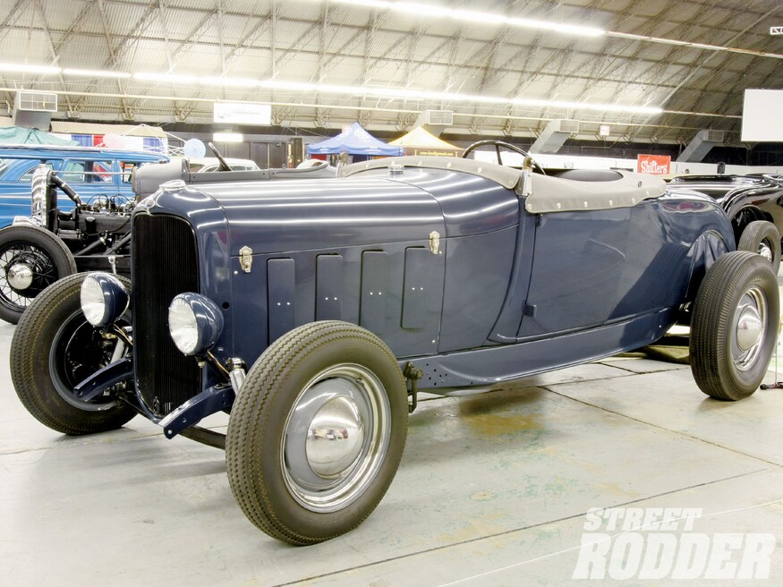 1006sr_16_o-1929_ford_model_a-28_ford_roadster.jpg