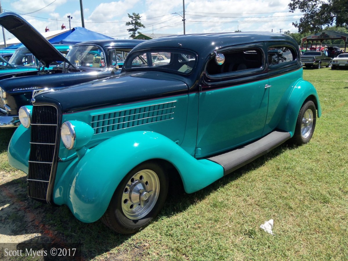100_6251 (Large).JPG