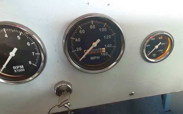 1039 051524 Speedometer working and odometer up to 5.jpg