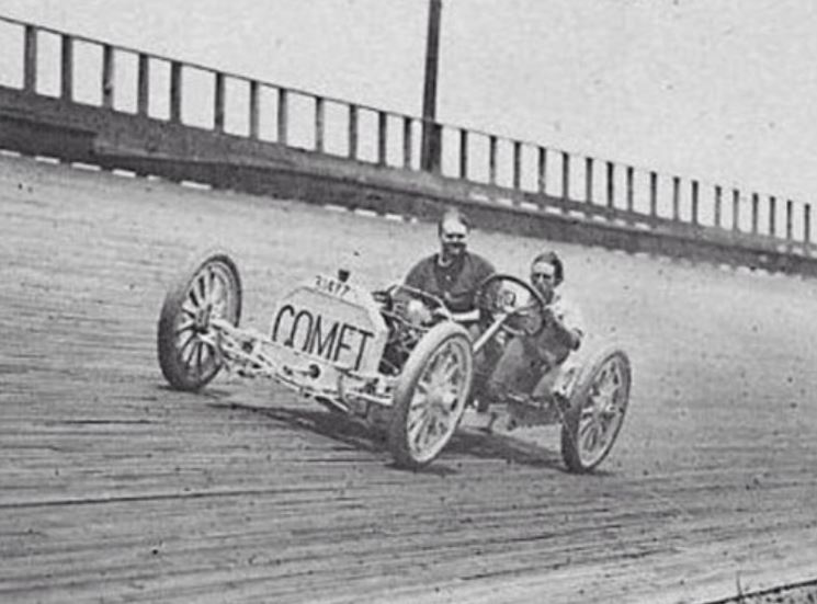 105 Comet board track racer, c.1908.a.JPG