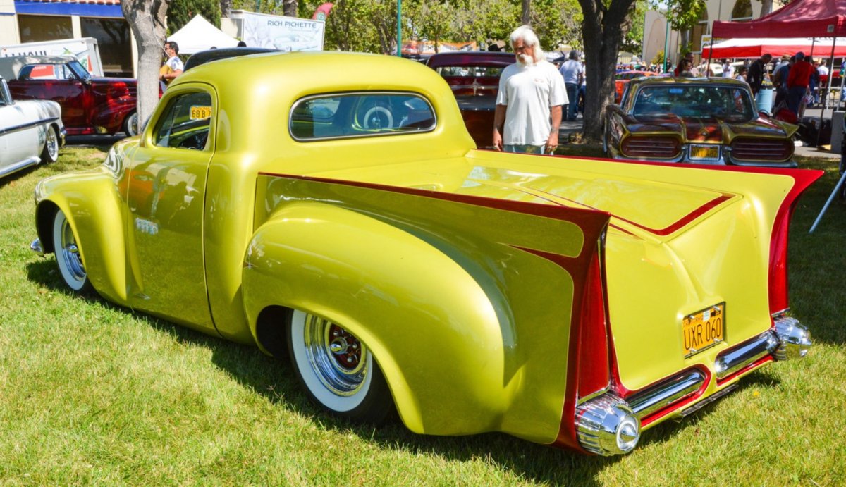 11 Atomitron 1949 Studebaker3.jpg