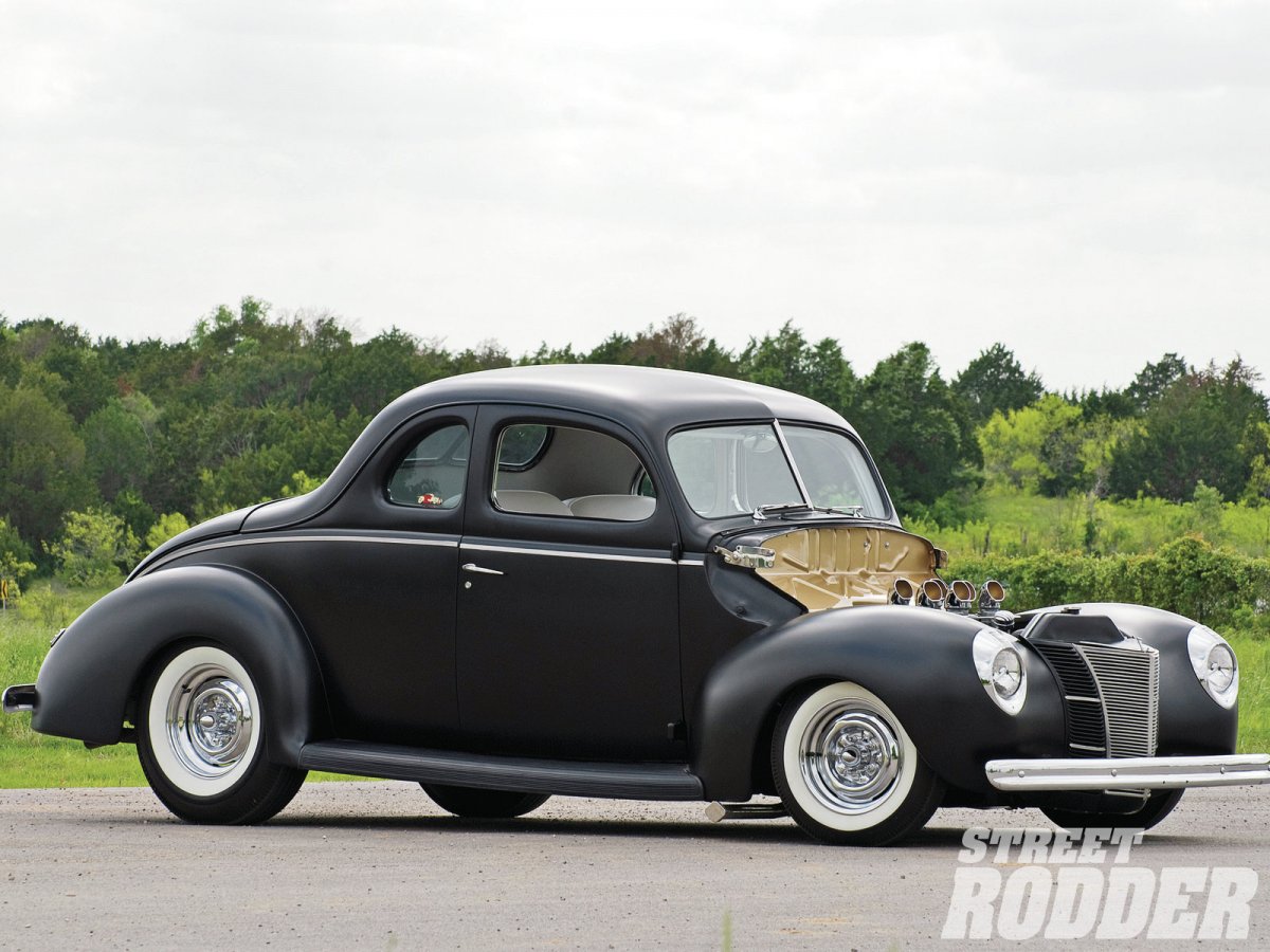 1108sr-03+1940-ford-deluxe-coupe+right-side.jpg