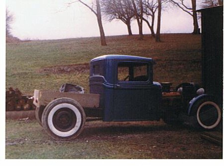 13JoeJiblets1932Fordpickup1982-vi.jpg