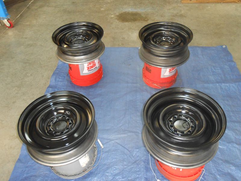 163 082316 Outside of wheels painted.JPG