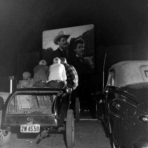 18 Drive-in theater, San Francisco, 1948.jpg