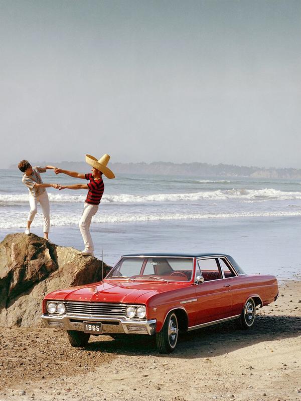 183 buick_skylark_gs_coupe_8.jpg