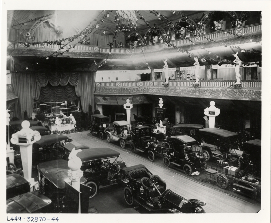 1908NY autoshow.jpg