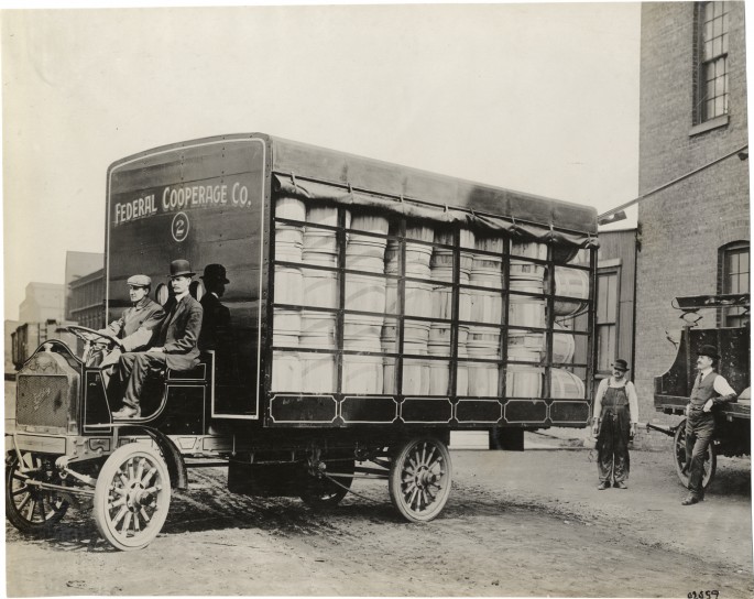 1911 Sternberg truck.jpg