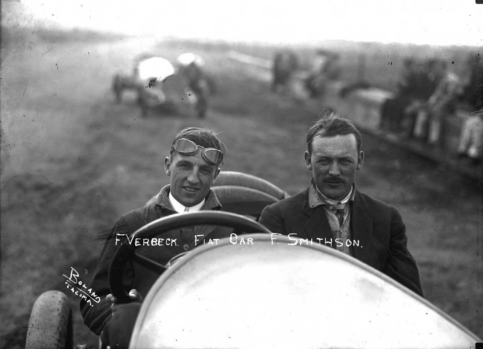 1914_Tacoma_Speedway_Verbeck_and_Forrest_Smithson_in_Fiat_Marvin_D_Boland_Collection_SPEEDWAY009.jpg