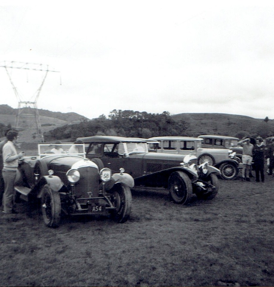 1920 30's Bentley's.jpg