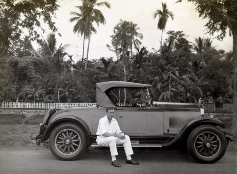 1920s-men-automobiles-7.jpeg
