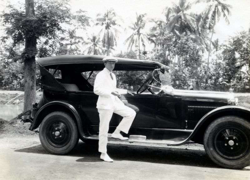 1920s-men-automobiles-8.jpeg