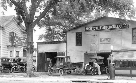 1921-Ford-Garage.jpg