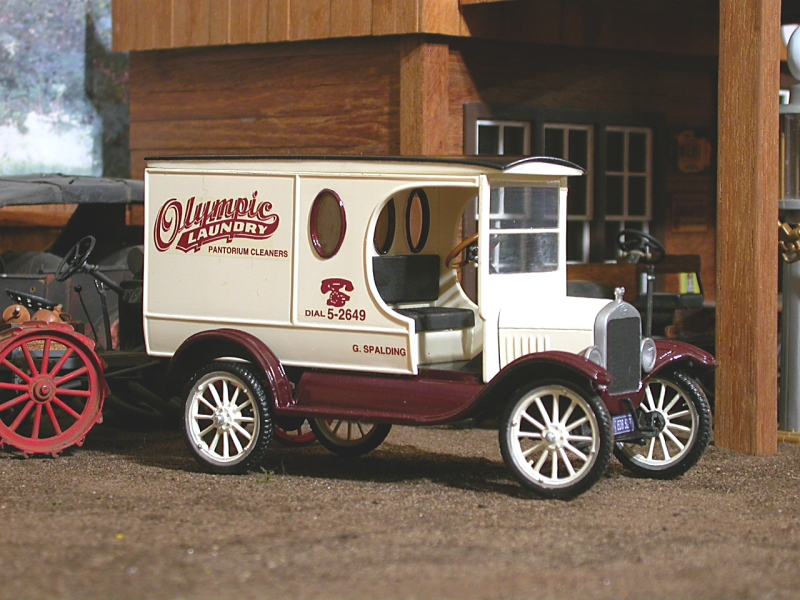 1923_Ford_Model_T_Delivery_Van_Olympic_Laundry-fvr.jpg