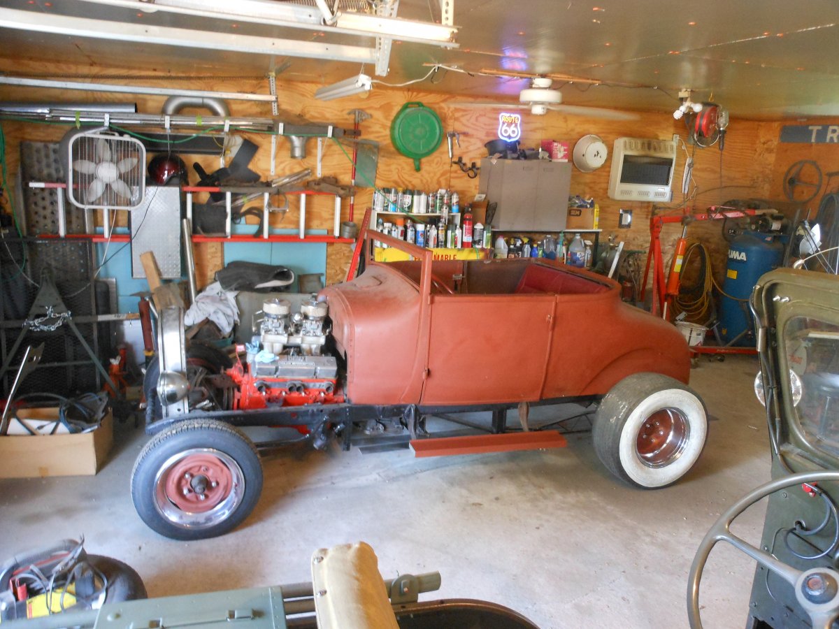1926 Coupester Back rims primed 001.jpg