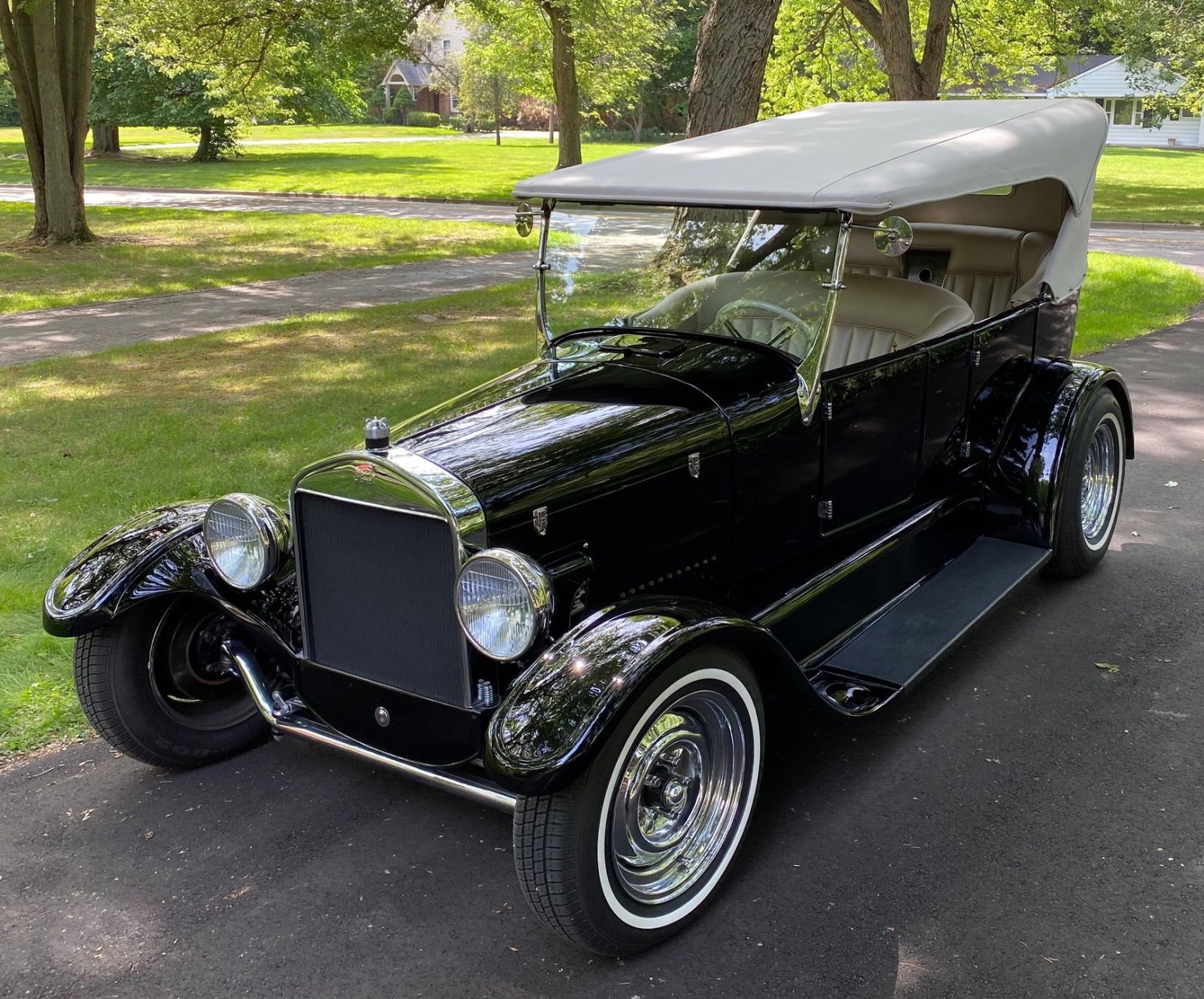 1926-ford-model-t (1).jpeg