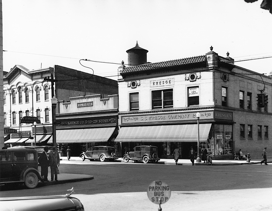 1926.png
