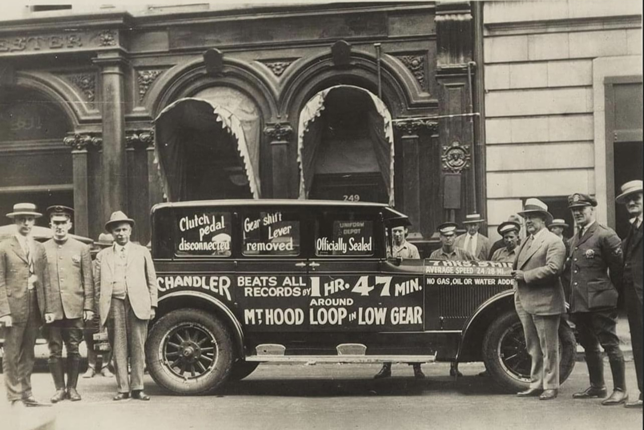 1927 CHANDLER.jpg