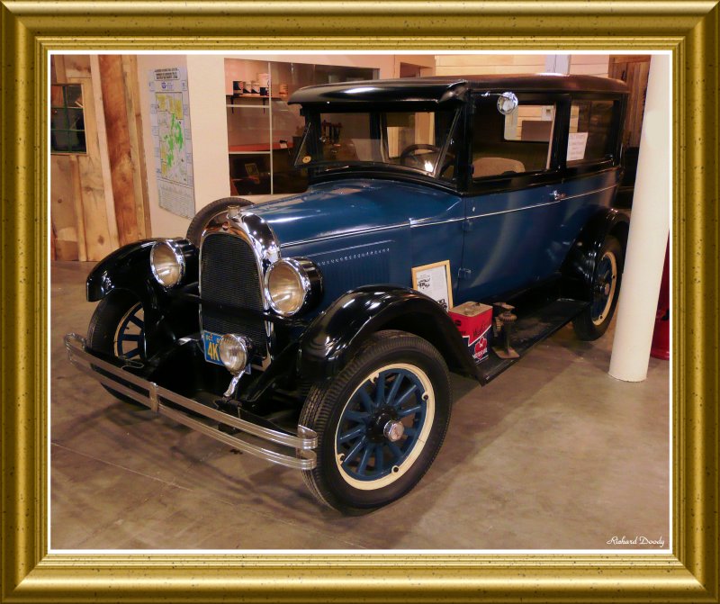 1927 overland Whippit.jpg