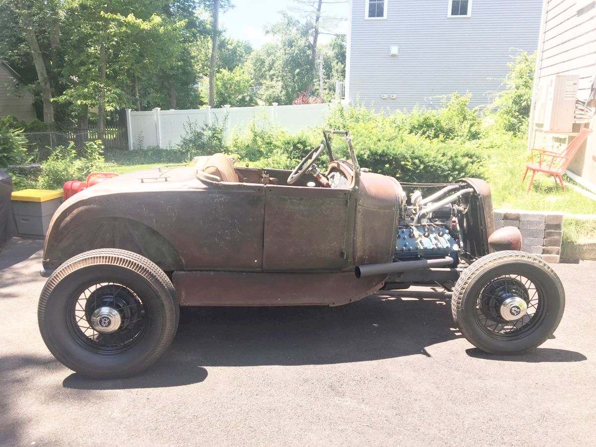 1928 ford roadster 02.jpg