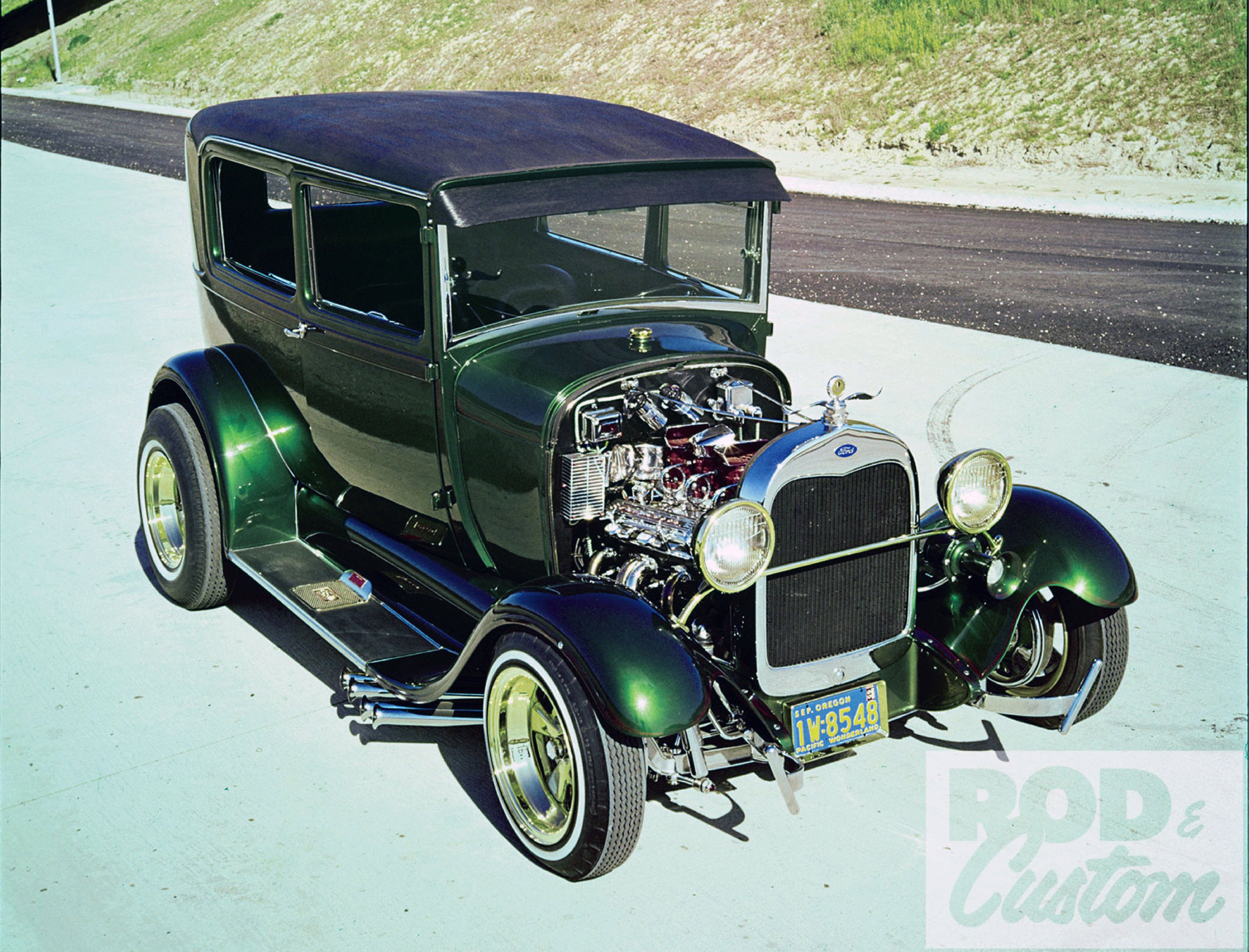 1929 Tudor Green with Zoomies.jpg