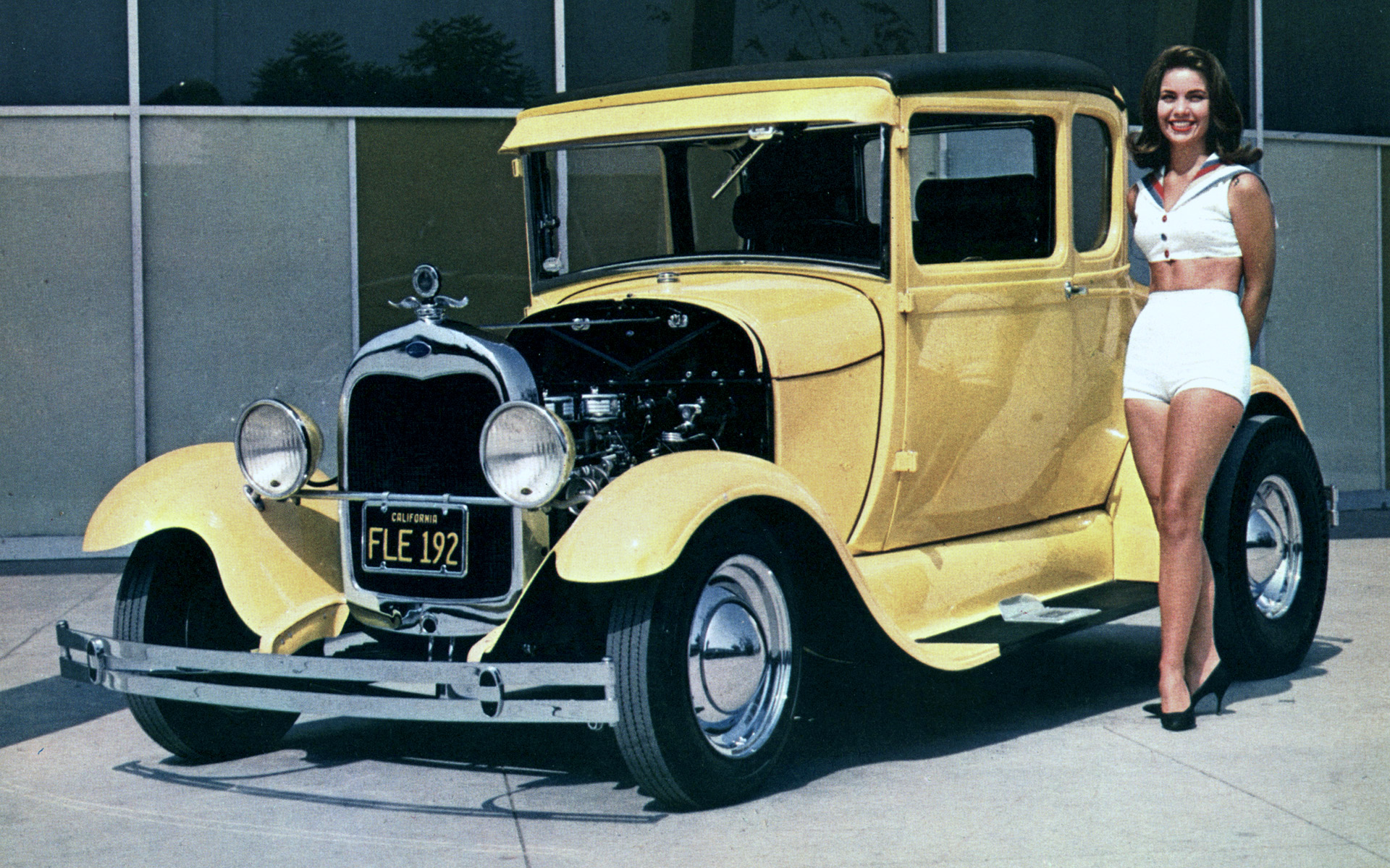 1929coupe_yellow.jpg