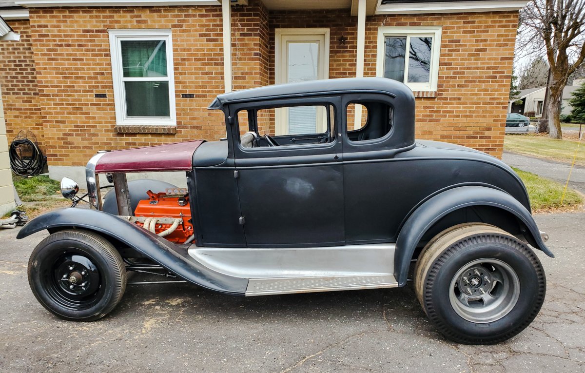 1930 Model A with Chopped Hood Top (1).jpg