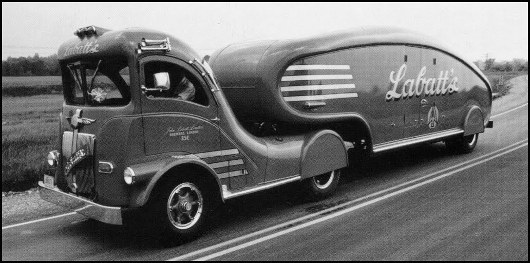 1930s_streamliner_b.jpg