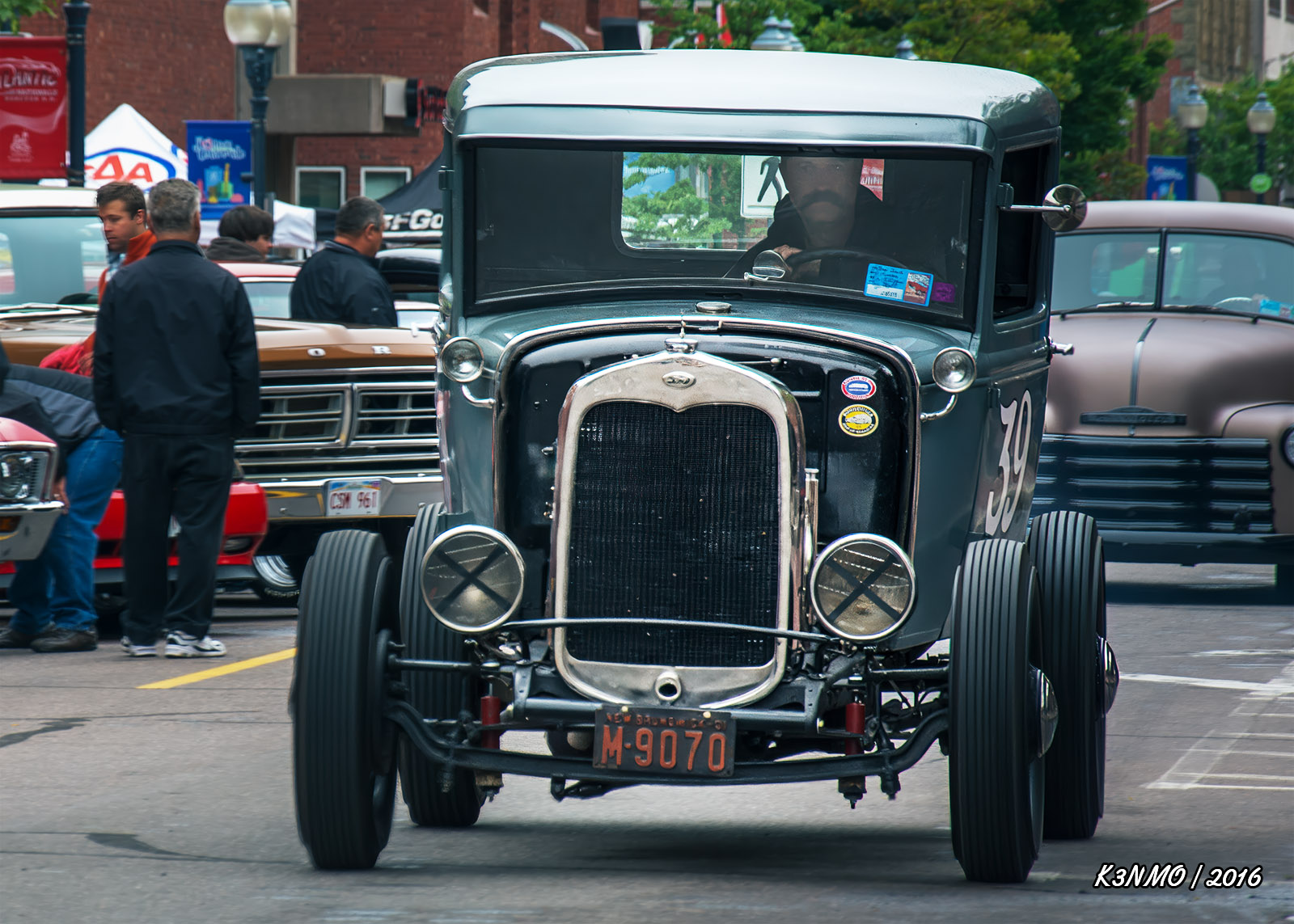 1931 Ford Model A pickup hot rod entering EDIT 2025 {downtown 2016}=KRM02.jpg