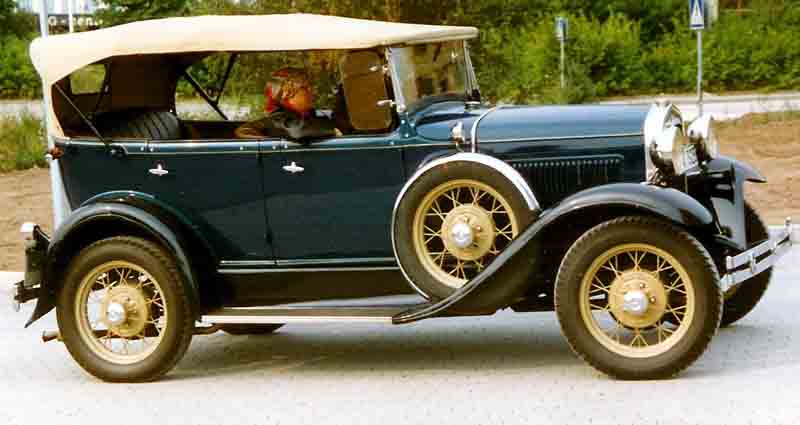 1931_Ford_Model_A_35B_Standard_Phaeton.jpg