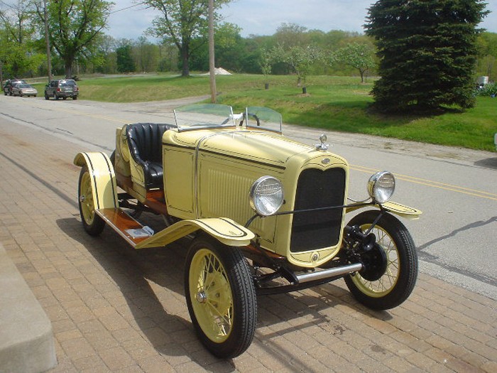 1931ModelAspeedster_01_700.jpg