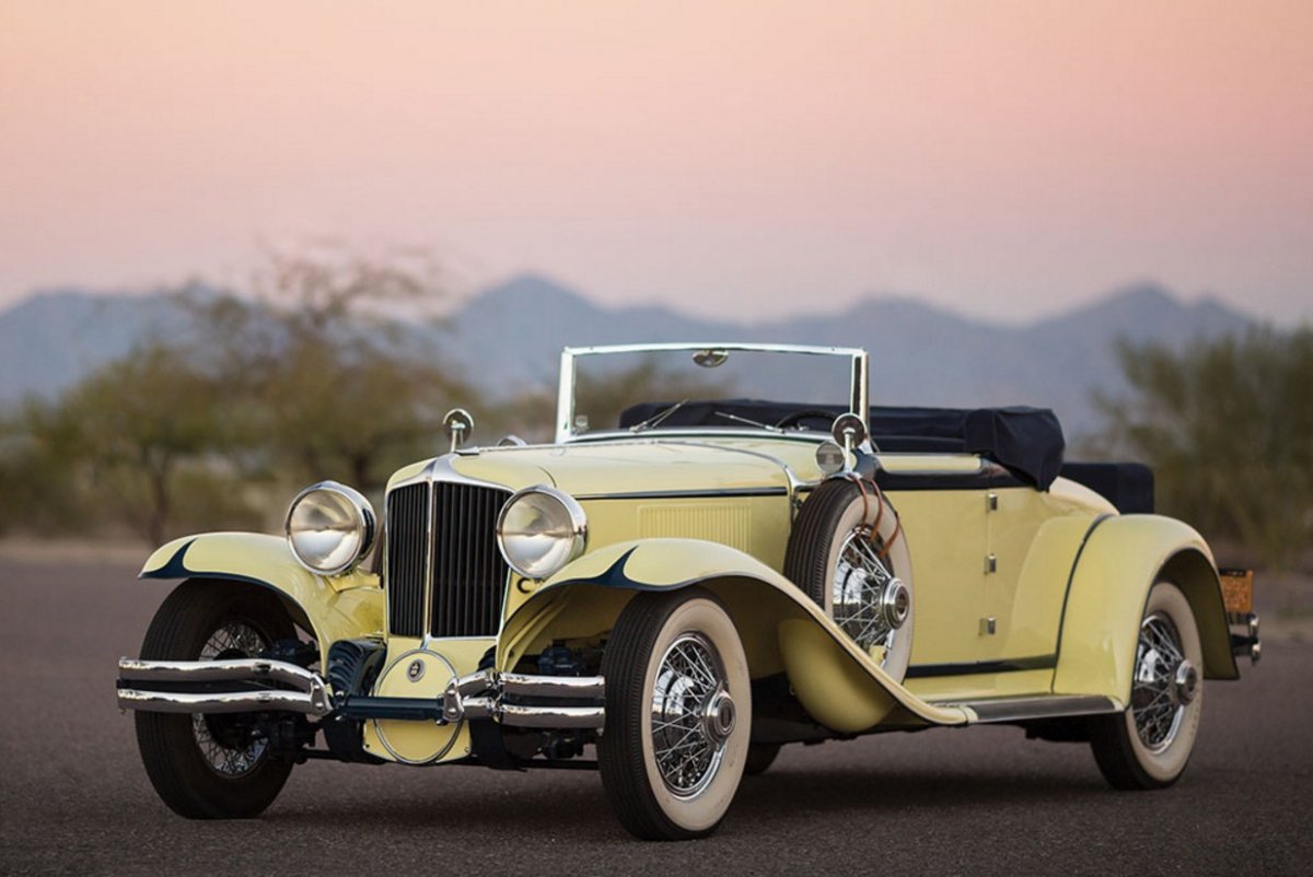 1932-Cord-L-29-Cabriolet.jpg