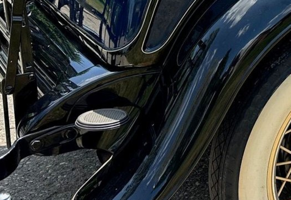 1932-ford-cabriolet.jpeg