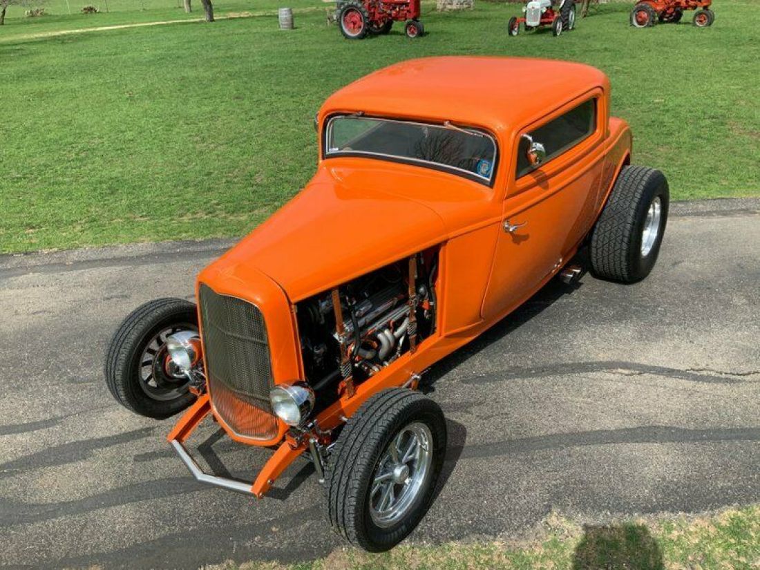 1932-ford-coupe-32-hot-rod-350-ac-leather-way-cool-3524-miles-orange-coupe-350-v-11.jpg