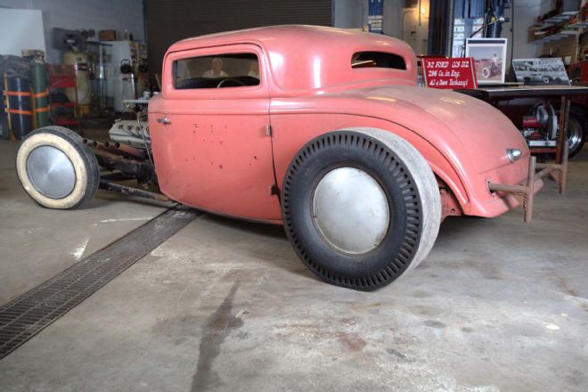 1932-ford-coupe-tarkanyi-brothers-09-lpr.jpg