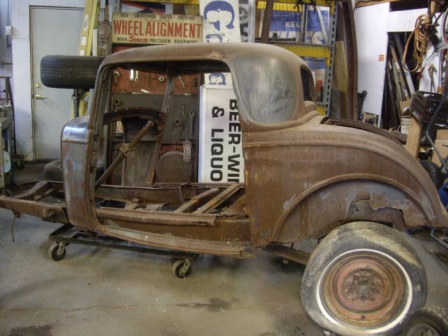 1932-ford-three-window-coupe-3-window-hot-rod-rat-rod-2.jpg