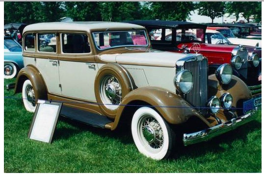 1932 Hupmobile.jpg